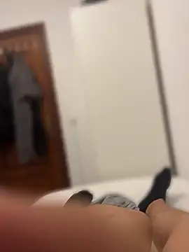 Snapshot of andresgh10 chatting on 20, 4, 2026 andresgh10 online show from 20, 4, 2026