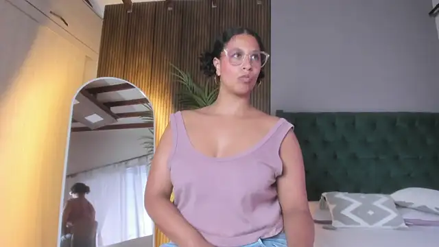 Snapshot of Chloefixxx chatting on 4, 7, 2026 Chloefixxx online show from 4, 7, 2026