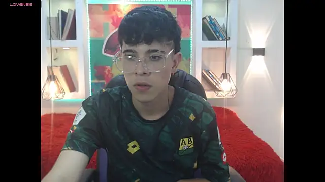 Snapshot of Jhota_diamond chatting on 28, 4, 2026 Jhota diamond online show from 28, 4, 2026