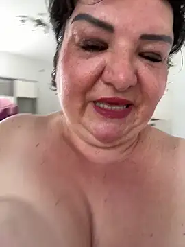 Snapshot of curvymilfmicha chatting on 4, 8, 2026 curvymilfmicha online show from 4, 8, 2026