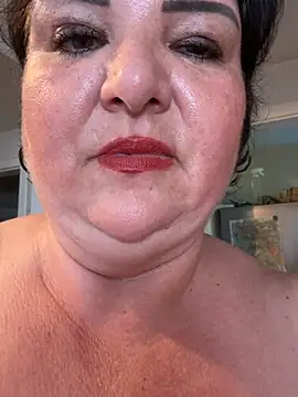 Snapshot of curvymilfmicha chatting on 6, 8, 2026 curvymilfmicha online show from 6, 8, 2026