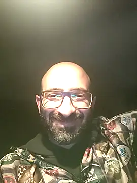 Snapshot of tatuatoreveneto chatting on 20, 4, 2026 tatuatoreveneto online show from 20, 4, 2026