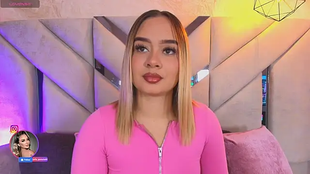 Sofia pamela  online show from 11, 5, 2026