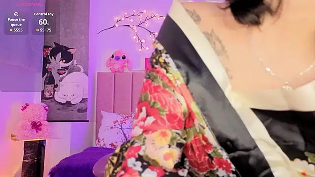 Roose eva online show from 5, 5, 2026