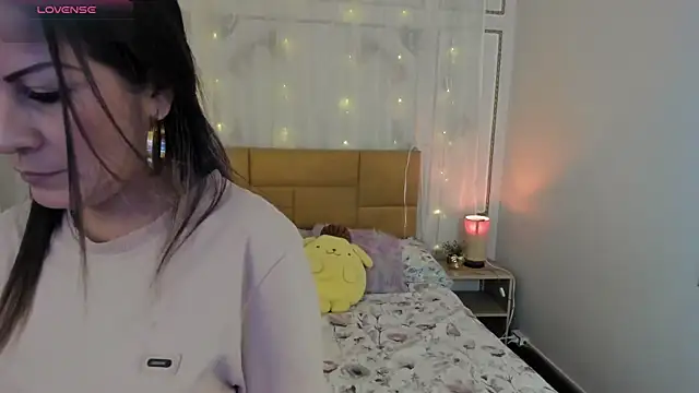 cris milk online show from 28, 7, 2026