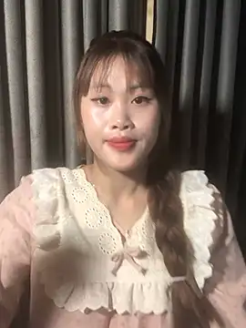 Ly-sexyy online show from 12, 5, 2026