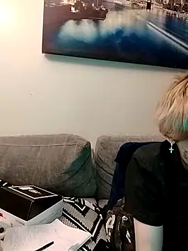 Snapshot of CamsWRLD chatting on 21, 4, 2026 CamsWRLD online show from 21, 4, 2026