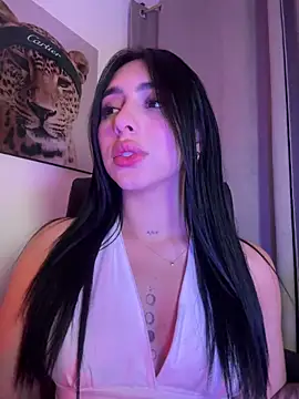IsabellaNoir  online show from 28, 4, 2026