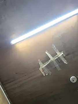 Snapshot of Hotmen84050 chatting on 23, 4, 2026 Hotmen84050 online show from 23, 4, 2026