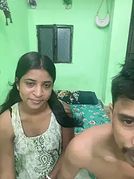 Snapshot of hot-couple-0 chatting on 7, 7, 2026 hot-couple-0 online show from 7, 7, 2026