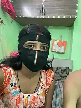 Snapshot of hot-couple-0 chatting on 26, 7, 2026 hot-couple-0 online show from 26, 7, 2026