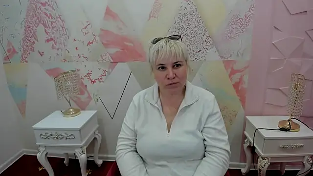 Snapshot of Elzasunset chatting on 21, 4, 2026 Elzasunset online show from 21, 4, 2026