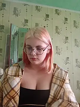 LoisFox online show from 12, 5, 2026