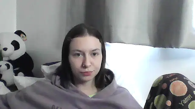 Snapshot of JuicyErika chatting on 27, 4, 2026 JuicyErika online show from 27, 4, 2026