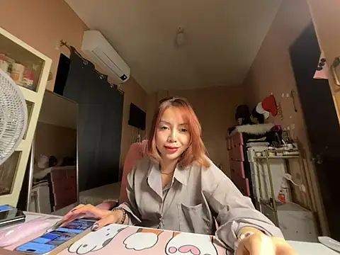 Snapshot of sweet_glam chatting on 30, 4, 2026 sweet glam online show from 30, 4, 2026