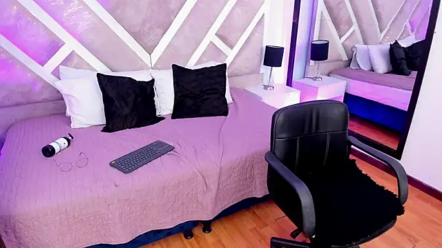 Snapshot of Mia_Velez1 chatting on 16, 5, 2026 Mia Velez1 online show from 16, 5, 2026