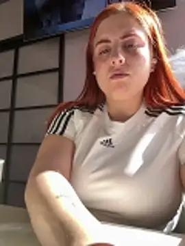 Snapshot of lumazzy chatting on 19, 5, 2026 lumazzy online show from 19, 5, 2026