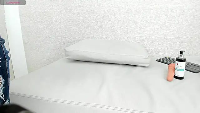 Snapshot of keylaa_nahir chatting on 21, 4, 2026 keylaa nahir online show from 21, 4, 2026