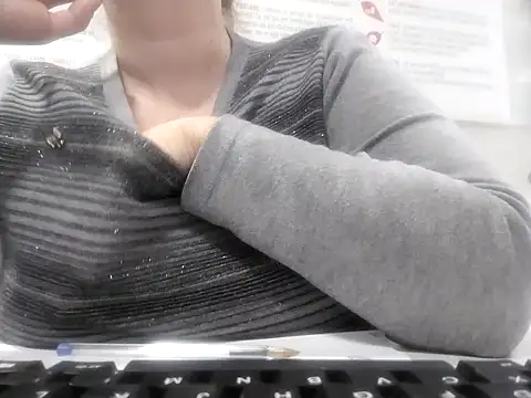 Snapshot of Cuginetti chatting on 28, 4, 2026 Cuginetti online show from 28, 4, 2026