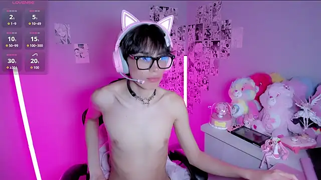 Snapshot of Sakura_Kitty_ chatting on 10, 7, 2026 Sakura Kitty online show from 10, 7, 2026