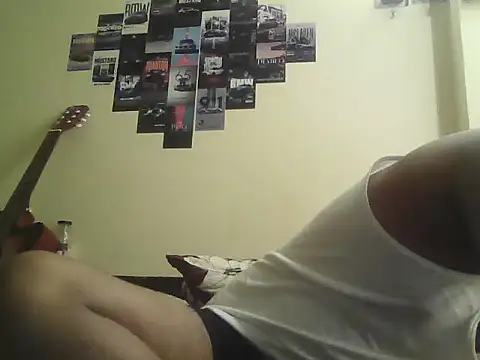 Snapshot of Secreat_playBoy001 chatting on 28, 4, 2026 Secreat playBoy001 online show from 28, 4, 2026