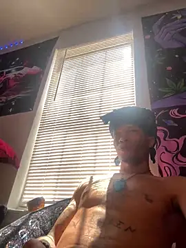 Snapshot of DaimondRuby chatting on 21, 4, 2026 DaimondRuby online show from 21, 4, 2026