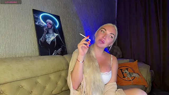 Snapshot of MissJessX chatting on 4, 8, 2026 MissJessX online show from 4, 8, 2026