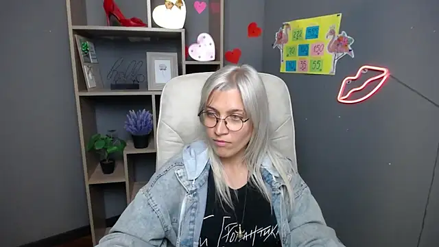 RubyDaviss online show from 6, 5, 2026