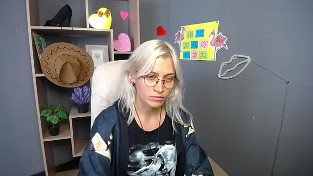 RubyDaviss online show from 19, 5, 2026