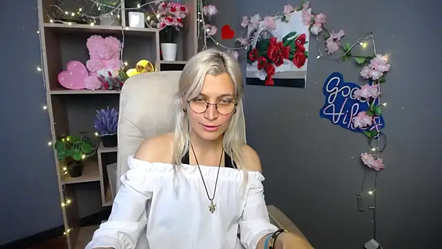 RubyDaviss online show from 29, 5, 2026