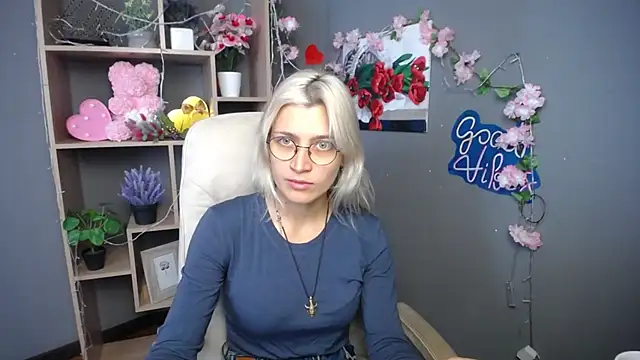 RubyDaviss online show from 31, 5, 2026