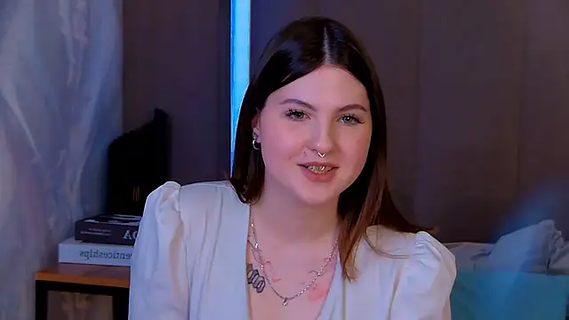 Snapshot of IvySimmons chatting on 22, 4, 2026 IvySimmons online show from 22, 4, 2026