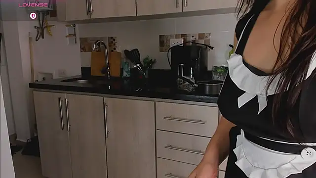 Snapshot of melanyangel99 chatting on 30, 5, 2026 melanyangel99 online show from 30, 5, 2026