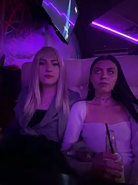 Snapshot of Sweet_Angelss chatting on 23, 4, 2026 Sweet Angelss online show from 23, 4, 2026