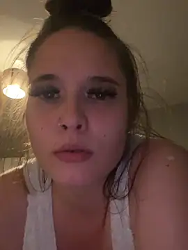 Snapshot of Poppylooloo chatting on 14, 5, 2026 Poppylooloo online show from 14, 5, 2026
