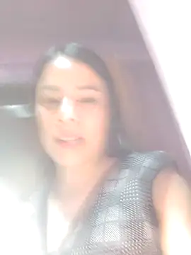 Nicol Alvarez1 online show from 1, 5, 2026