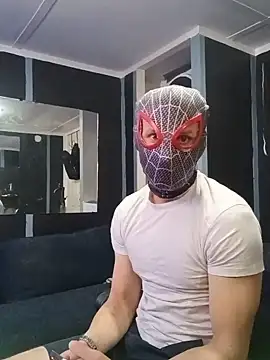 bwcloverboy2 online show from 20, 5, 2026