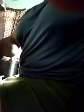 Snapshot of Talee2 chatting on 22, 4, 2026 Talee2 online show from 22, 4, 2026