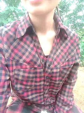 Snapshot of tom1133 chatting on 24, 4, 2026 tom1133 online show from 24, 4, 2026