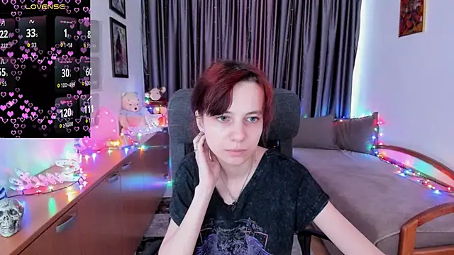 Snapshot of MiniLysii chatting on 17, 7, 2026 MiniLysii online show from 17, 7, 2026