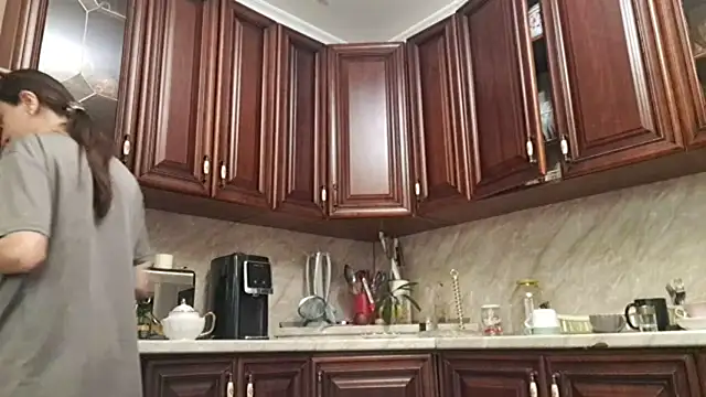 Snapshot of Edastories chatting on 24, 4, 2026 Edastories online show from 24, 4, 2026