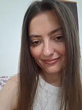 Snapshot of Alba2331 chatting on 22, 5, 2026 Alba2331 online show from 22, 5, 2026