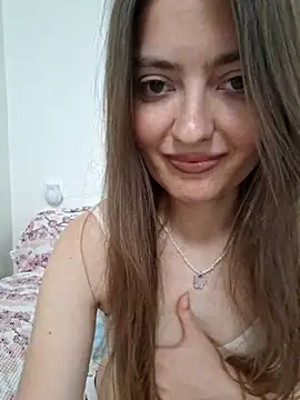 Snapshot of Alba2331 chatting on 14, 6, 2026 Alba2331 online show from 14, 6, 2026