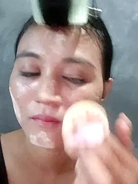 Snapshot of Rayya_ayy chatting on 7, 5, 2026 Rayya ayy online show from 7, 5, 2026