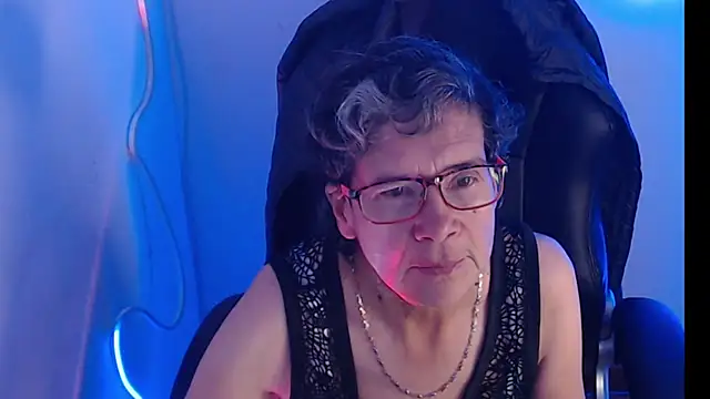 Snapshot of selena_ferreira chatting on 7, 5, 2026 selena ferreira online show from 7, 5, 2026