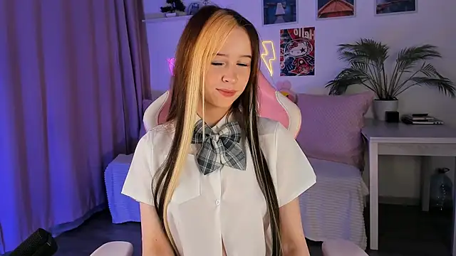 Luvienne Belle online show from 2, 6, 2026