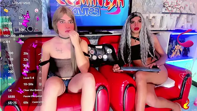 Snapshot of Hot_Girlssexy chatting on 22, 4, 2026 Hot Girlssexy online show from 22, 4, 2026