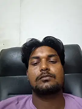 Snapshot of Gujju_here chatting on 1, 8, 2026 Gujju here online show from 1, 8, 2026