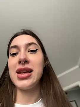 BOOMFOXY online show from 3, 6, 2026