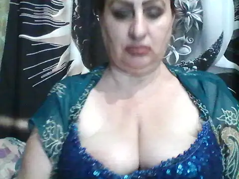 Snapshot of LoaqLovew chatting on 7, 7, 2026 LoaqLovew online show from 7, 7, 2026